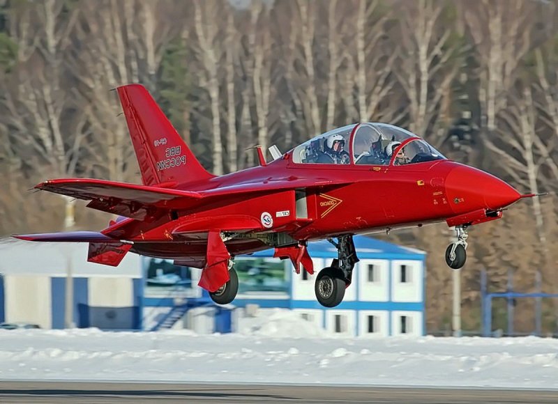 Тренировочный самолёт ср-10