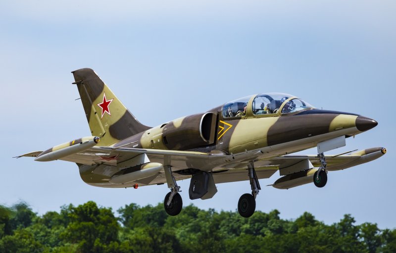 L39 самолет