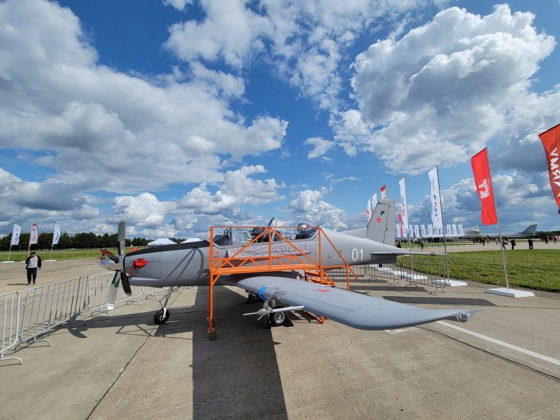 УТС-800 самолет узга