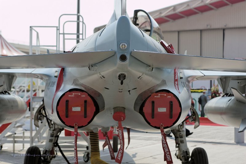 Aermacchi m-346 кабина