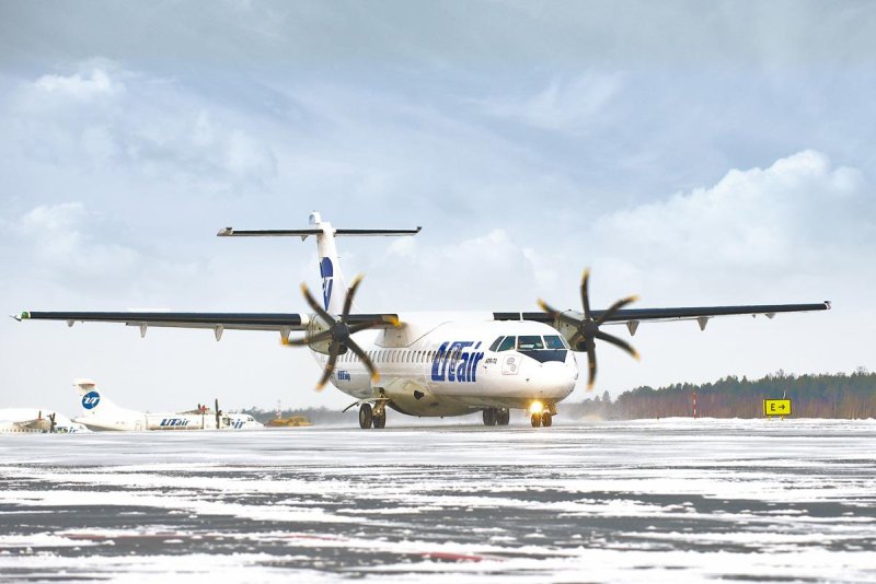 ATR 72-500 В Ханты-Мансийске