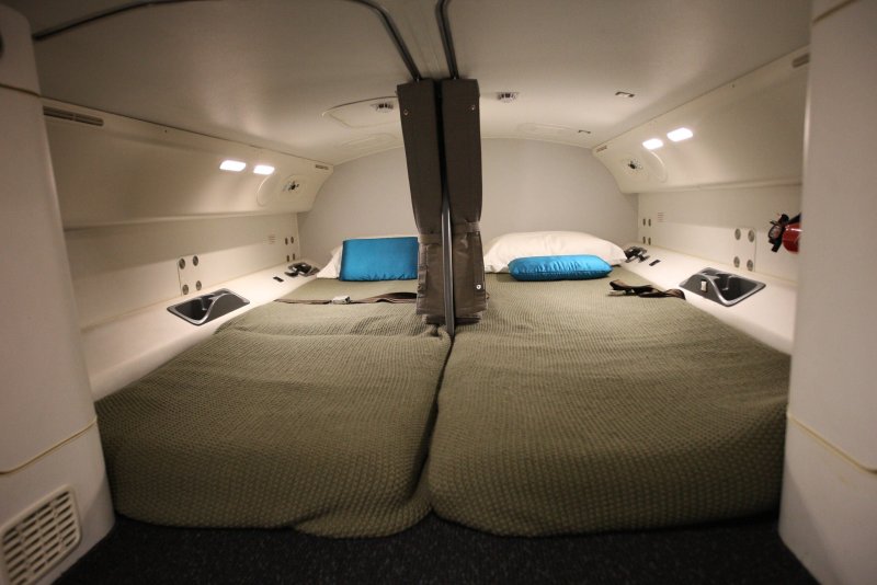 Комната отдыха экипажа Boeing 777