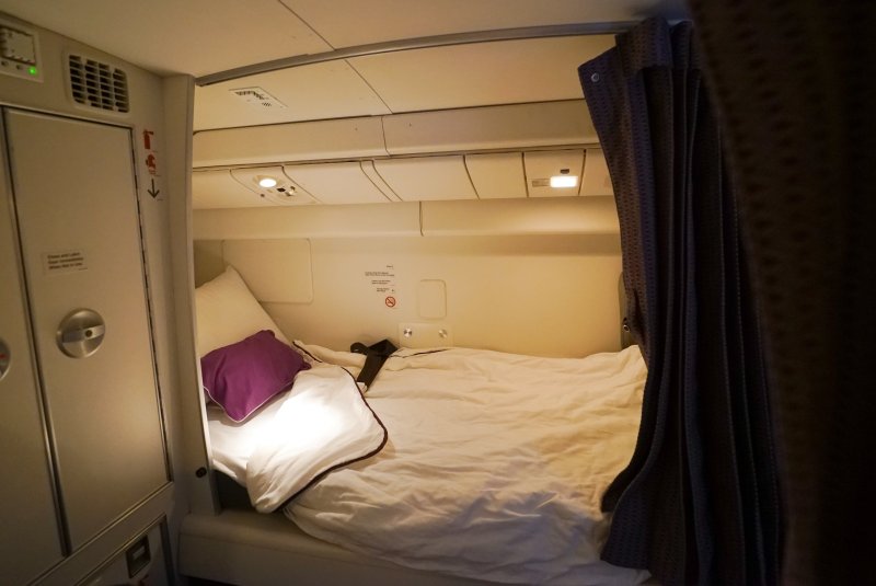 Боинг 777 комната отдыха экипажа