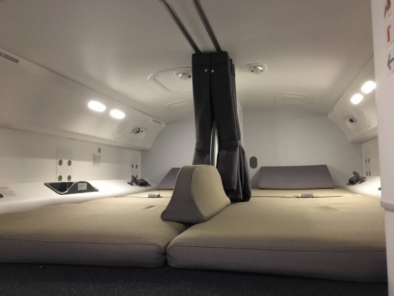 Boeing-787 Dreamliner комната отдыха пилотов