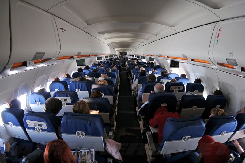 Самолёт Аэробус а320 салон