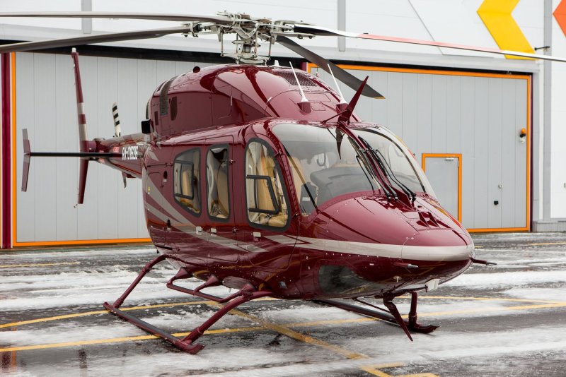 Bell 429 вертолет