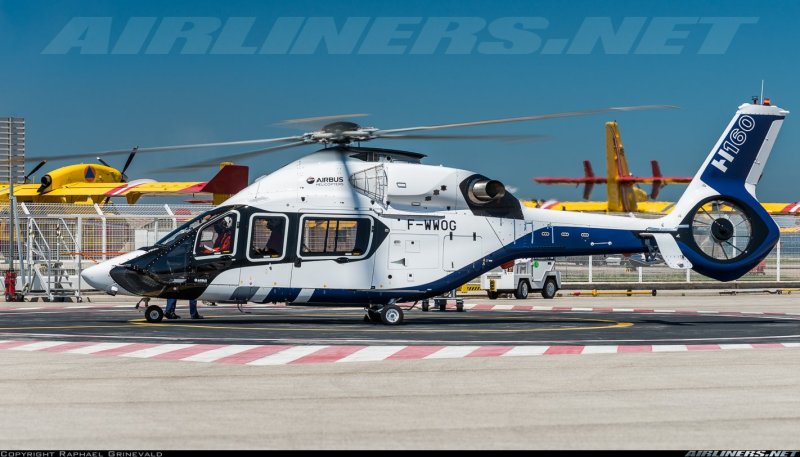 Вертолет h160m