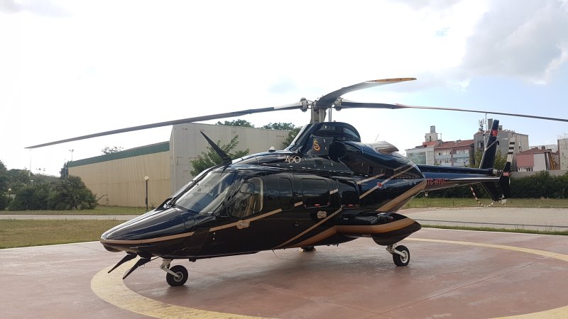 Bell 430 вертолет чёрный