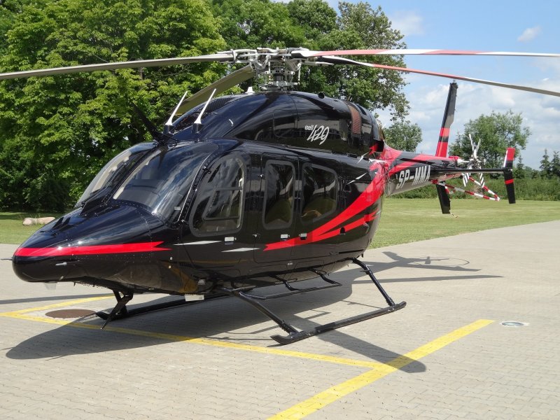 Bell 429 вертолет