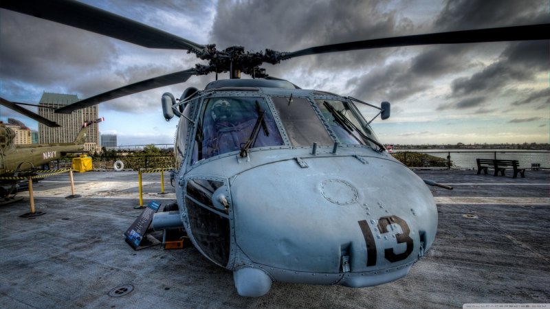HDR вертолет