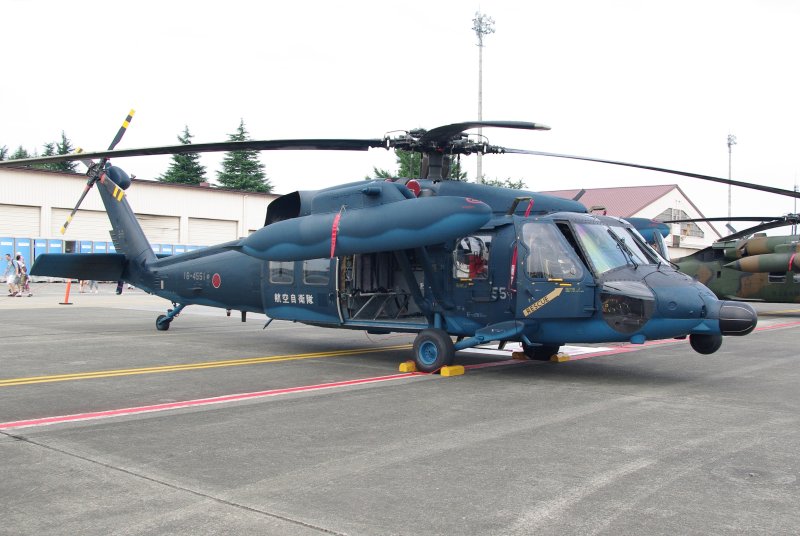 Военные вертолёт uh 60j