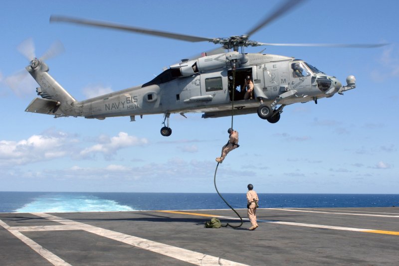 Sikorsky sh-60 Seahawk