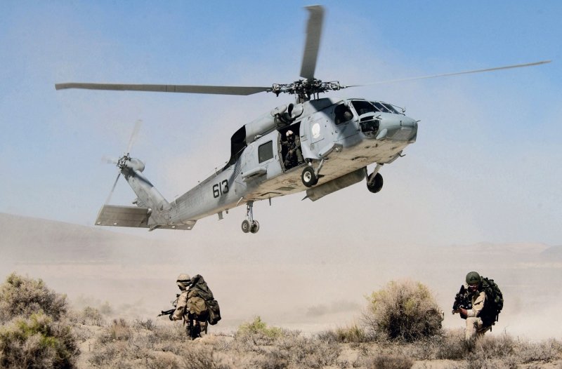 Sikorsky uh-60 Black Hawk