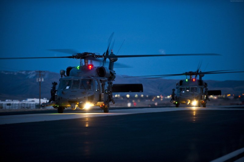 Боевой Sikorsky uh-60 Black Hawk