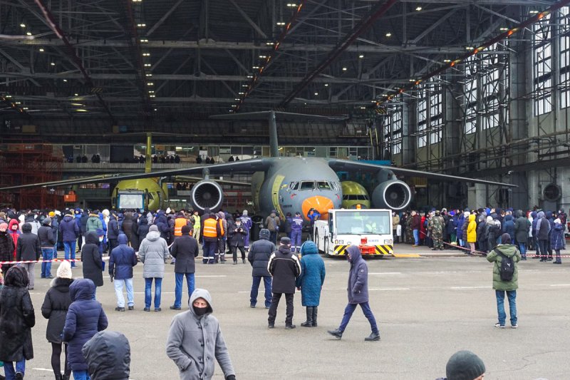 Фотографии самолета ан178