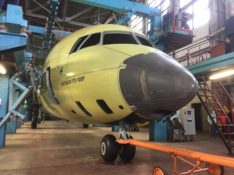 Бескрылого фюзеляжа АН-178