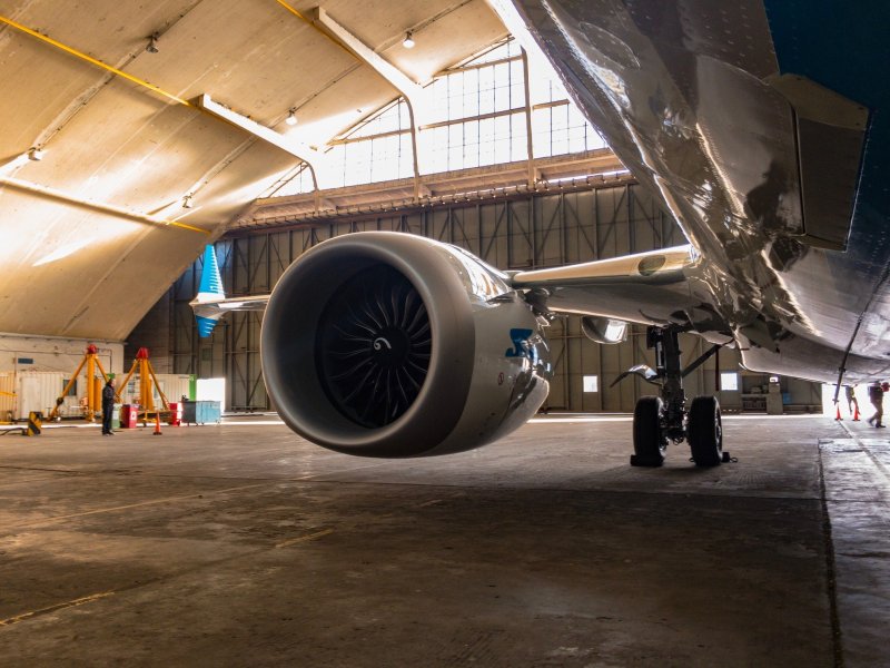 737 Max двигатели