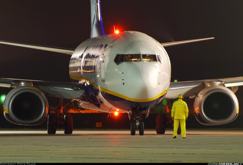 Самолёт Boeing 737-8as
