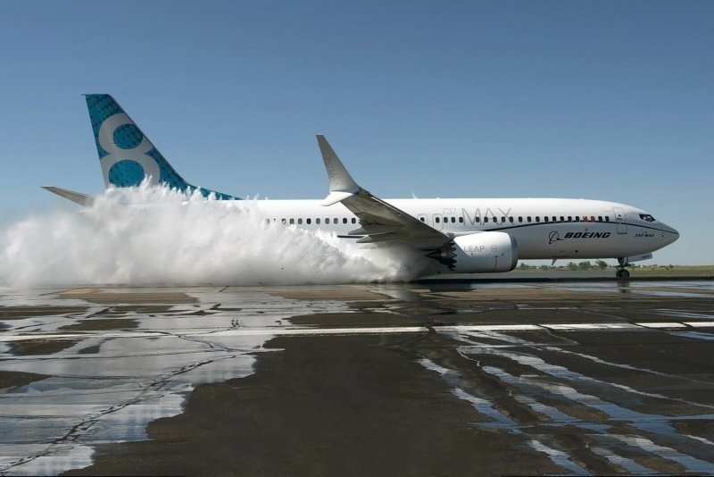 737 Max