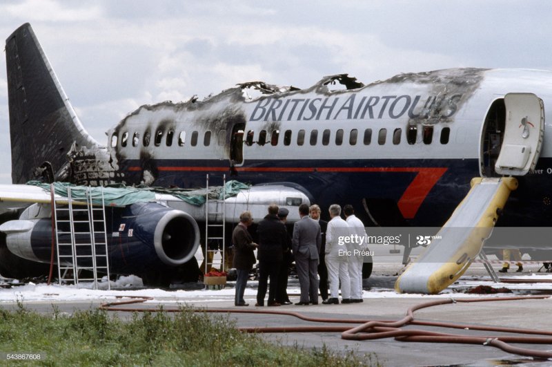 Пожар Боинг 737 scat
