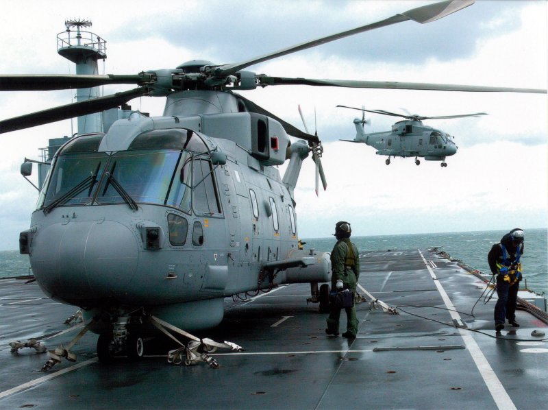 Вертолет aw101 Merlin