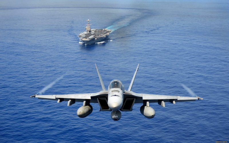 F-18 на авианосце