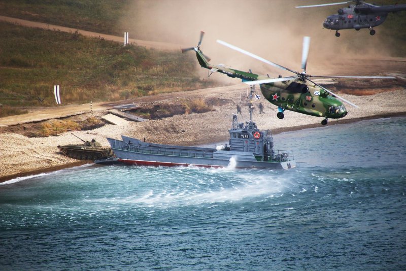Учения Восток 2018 морская пехота