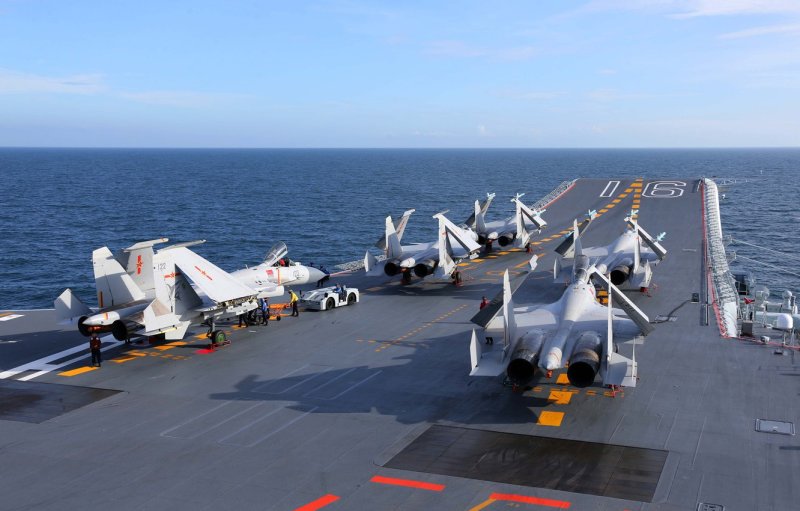 J-15 ВМС Китая