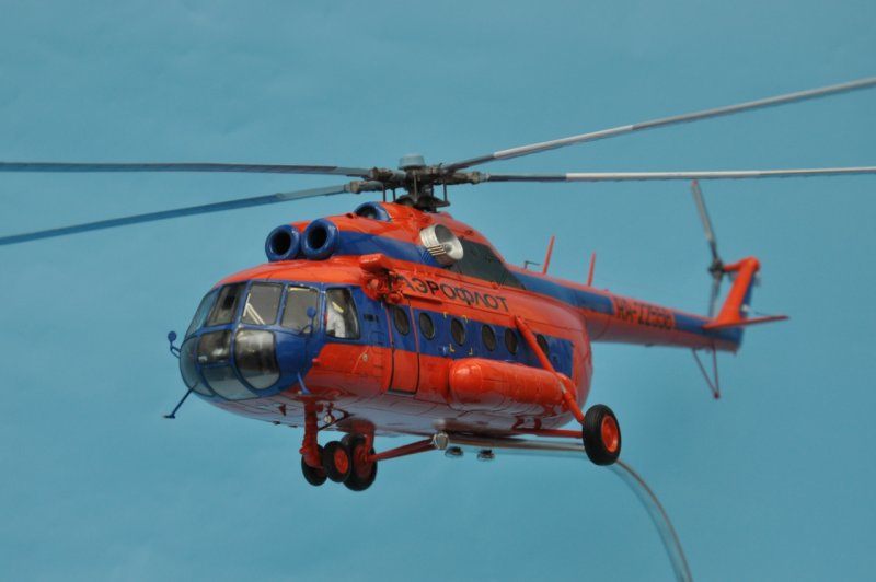 Ми-8 вертолёт Гражданский