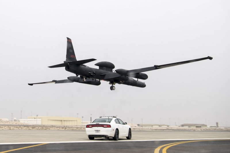 U-2 самолет разведчик