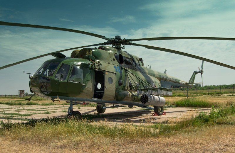 Транспортный вертолет ми-8