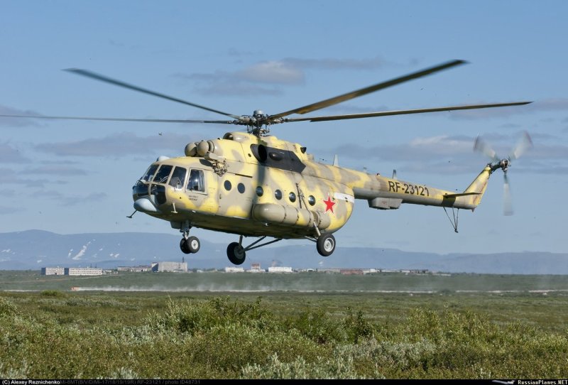 Пограничный вертолет ми-8