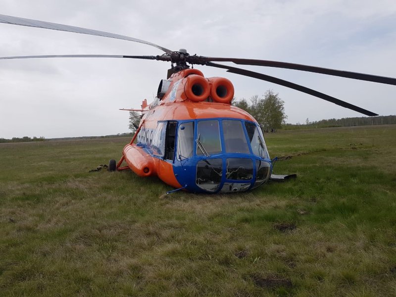 Ми-8 вертолёт