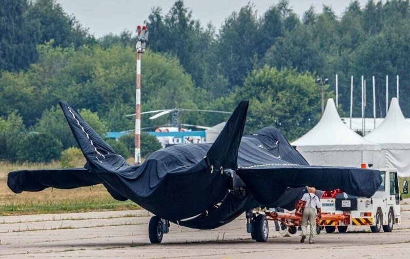 Новый истребитель России 5 поколения Макс 2021