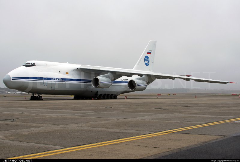 АН-124 Maximus