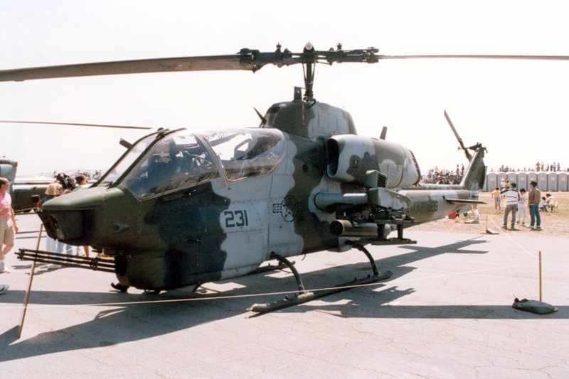 Bell Ah-1 SUPERCOBRA