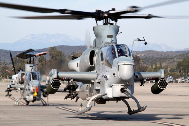 Ah 1 Helicopter