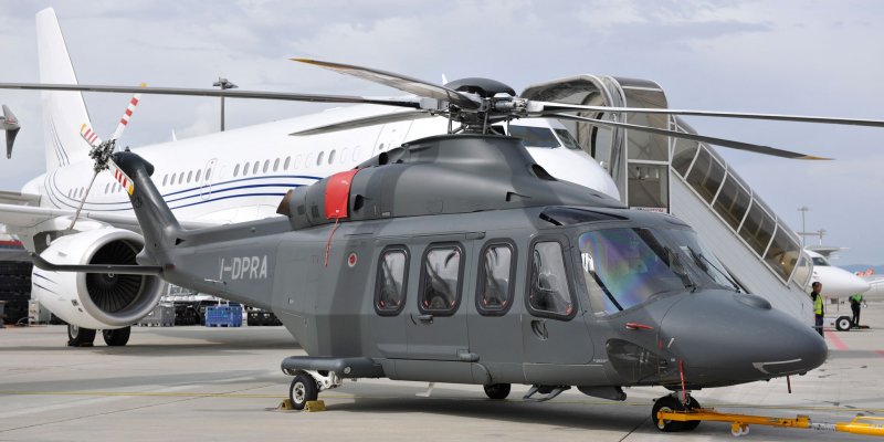 Вертолет Leonardo aw139
