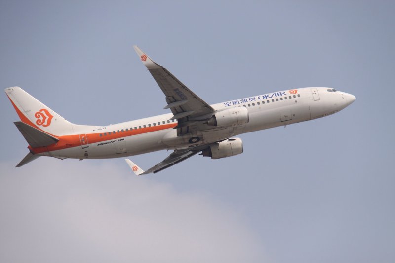 Boeing 738