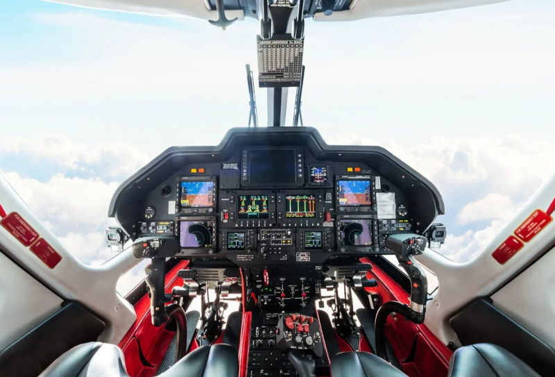 Вертолет Agusta aw119 кабина