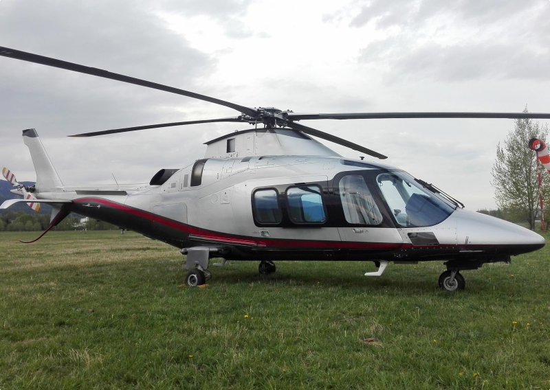 AGUSTAWESTLAND aw109