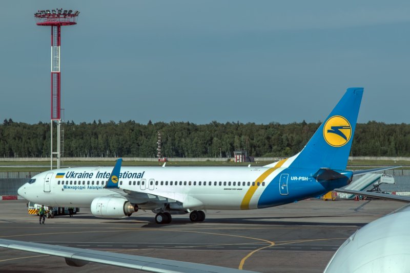 Боинг 738-800