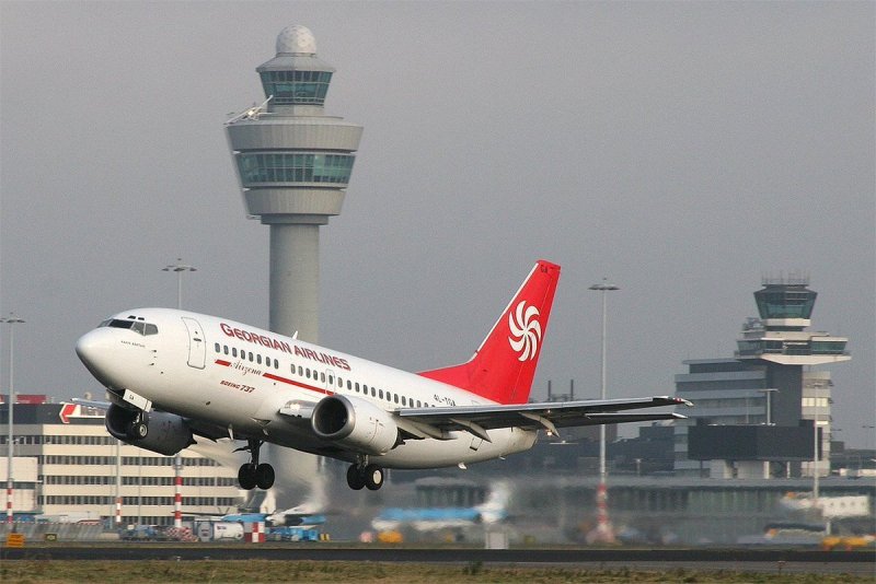 Грузинская авиакомпания "Georgian Airways"