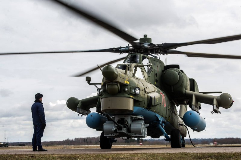 Пилот вертолета ми 28н