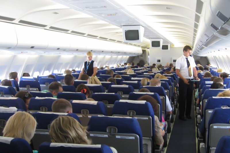 Airbus a330 i Fly салон