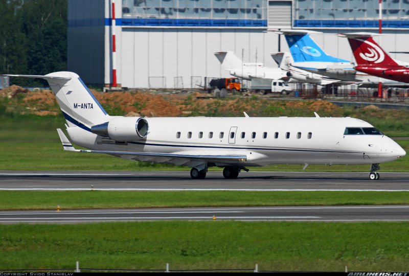 Бомбардье CL 600 2b19