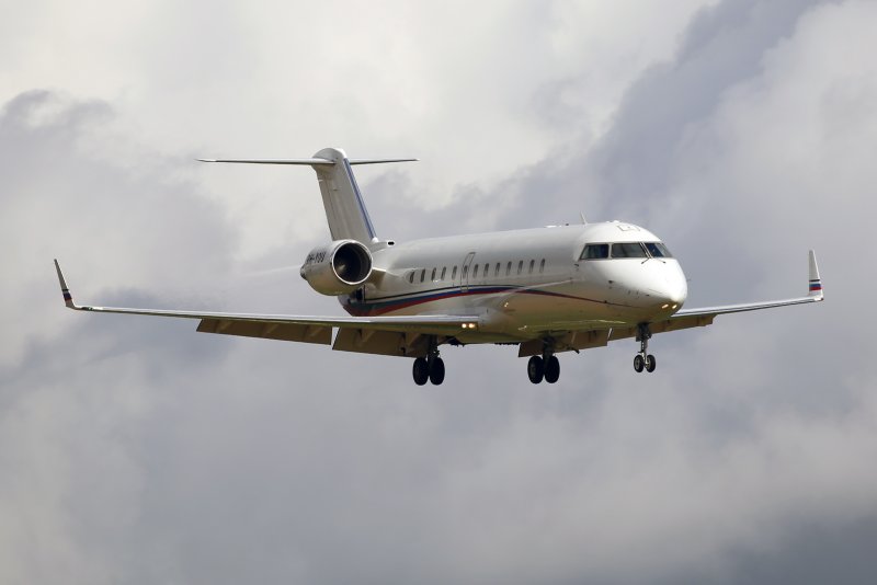 Mitsubishi Challenger 850 самолет