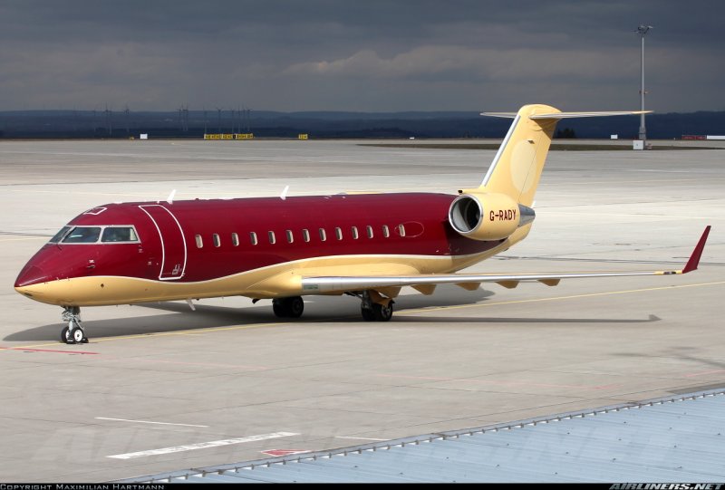 Challenger 850 CL-600-2b19.