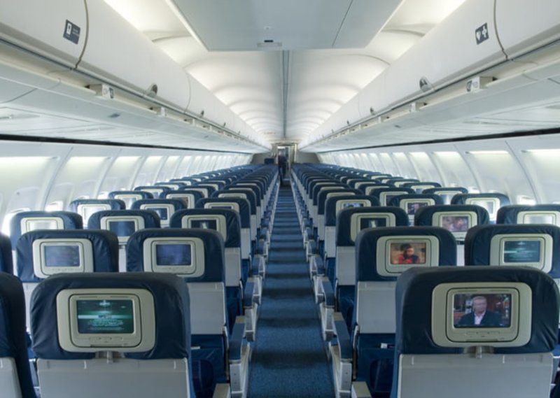 IFLY Airlines салон