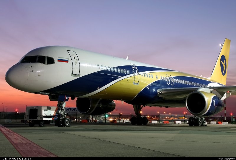 Boeing 757 IFLY